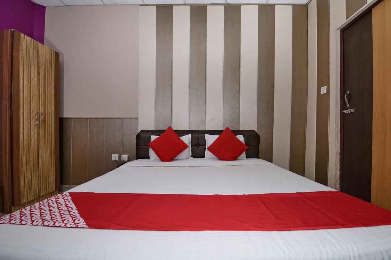 Oyo 3519 Hotel Garden Inn Варанасі Екстер'єр фото