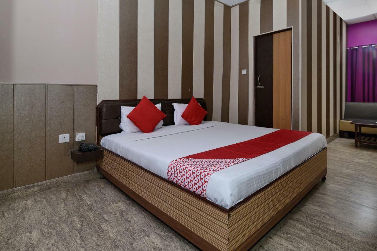 Oyo 3519 Hotel Garden Inn Варанасі Екстер'єр фото