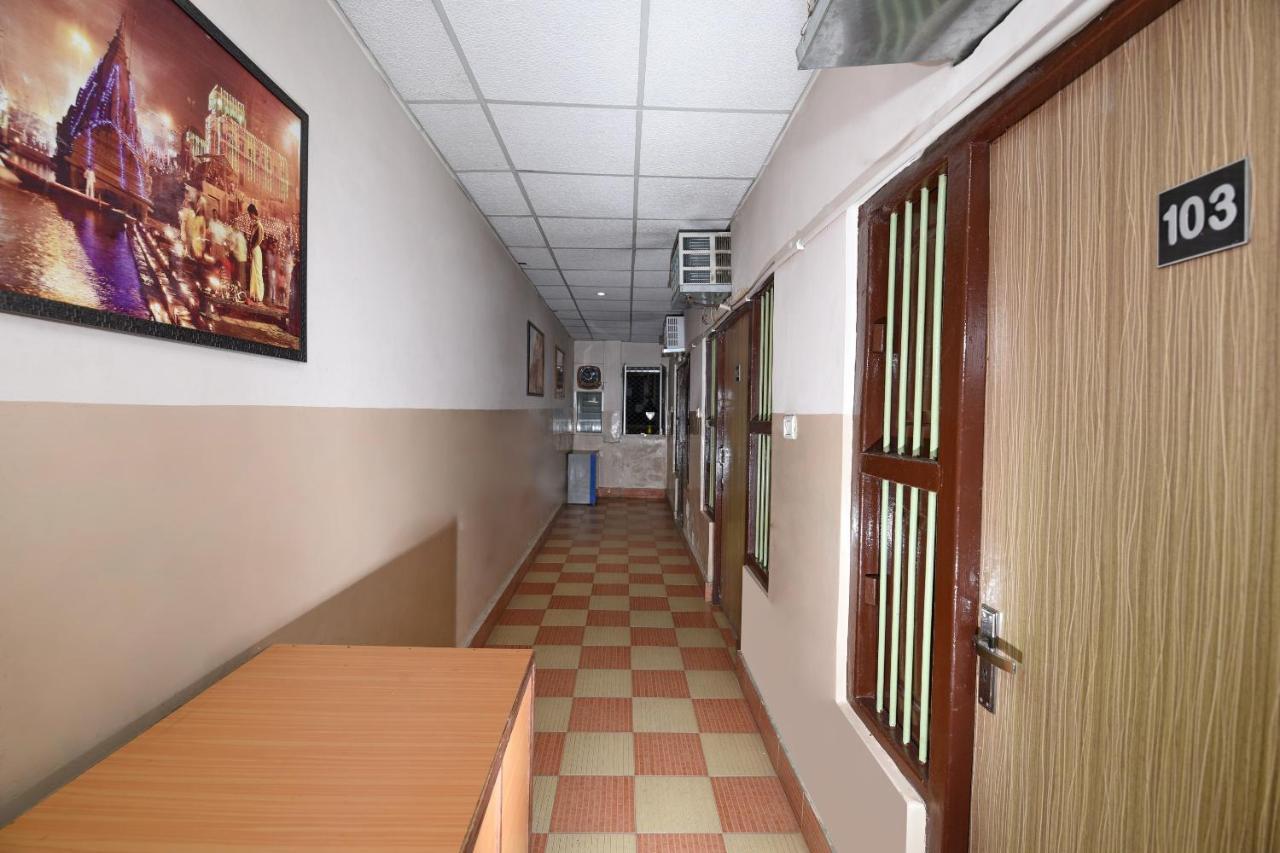 Oyo 3519 Hotel Garden Inn Варанасі Екстер'єр фото